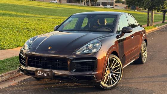 PORSCHE CAYENNE 3.0 V6 E-HYBRID COUPÉ AWD TIPTRONIC S